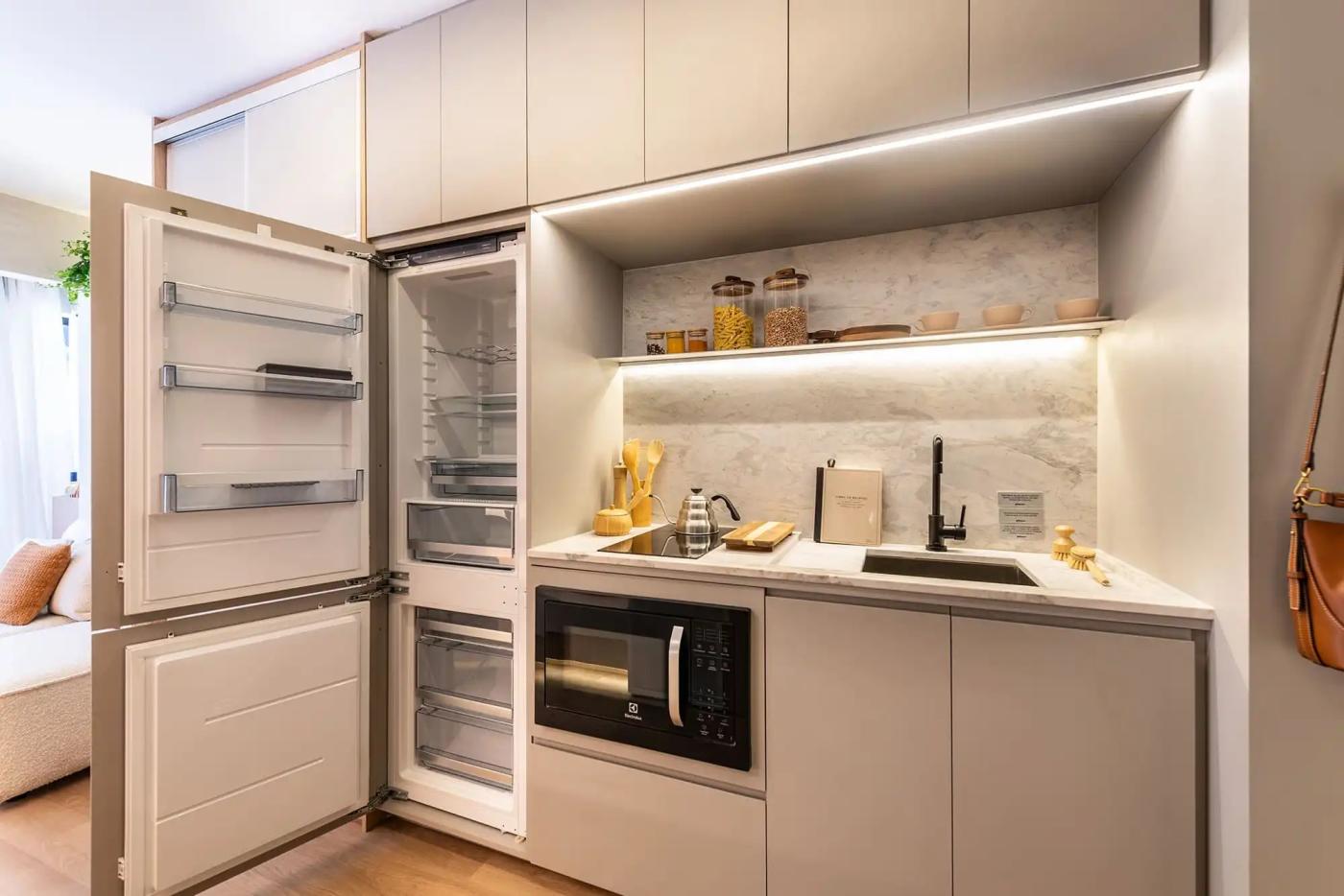 Apartamento, 1 quarto, 2429 m² - Foto 13