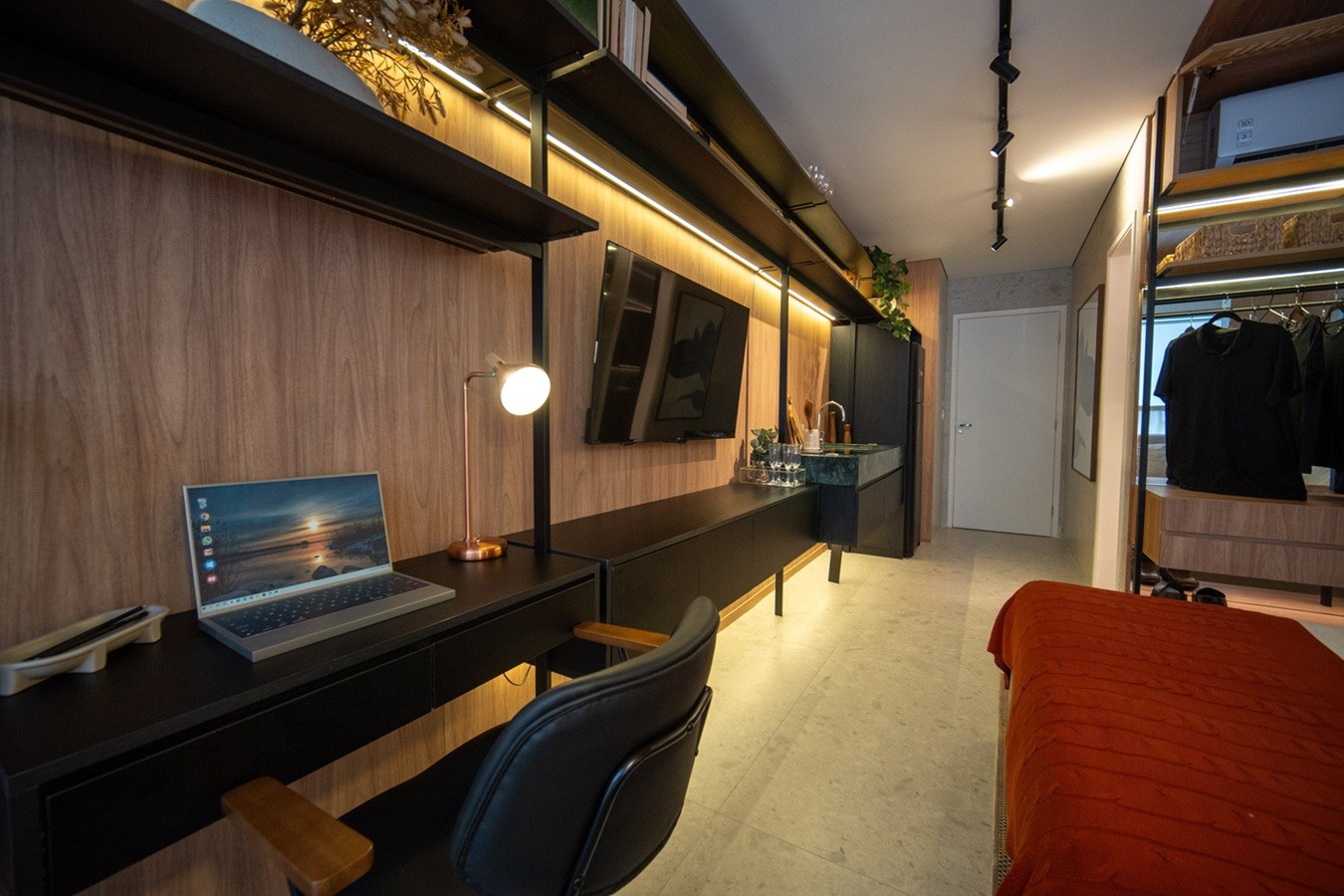 Apartamento, 2 quartos, 2461 m² - Foto 40