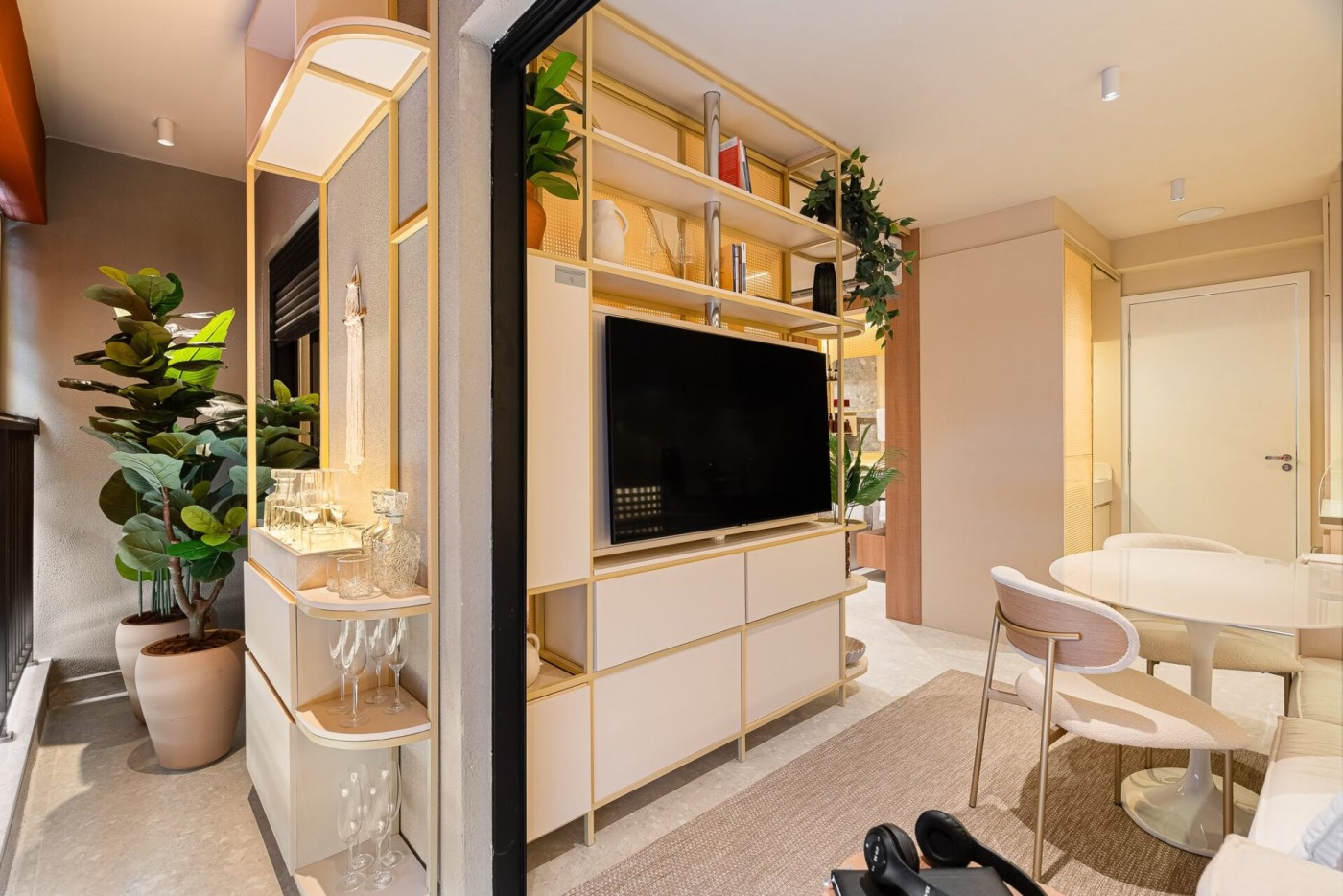 Apartamento, 1 quarto, 2429 m² - Foto 4
