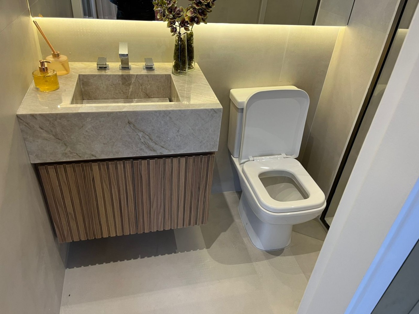 Apartamento, 2 quartos, 2455 m² - Foto 5