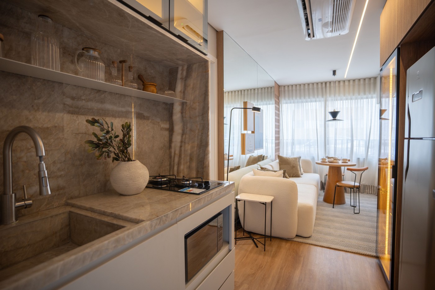 Apartamento, 1 quarto, 3033 m² - Foto 4